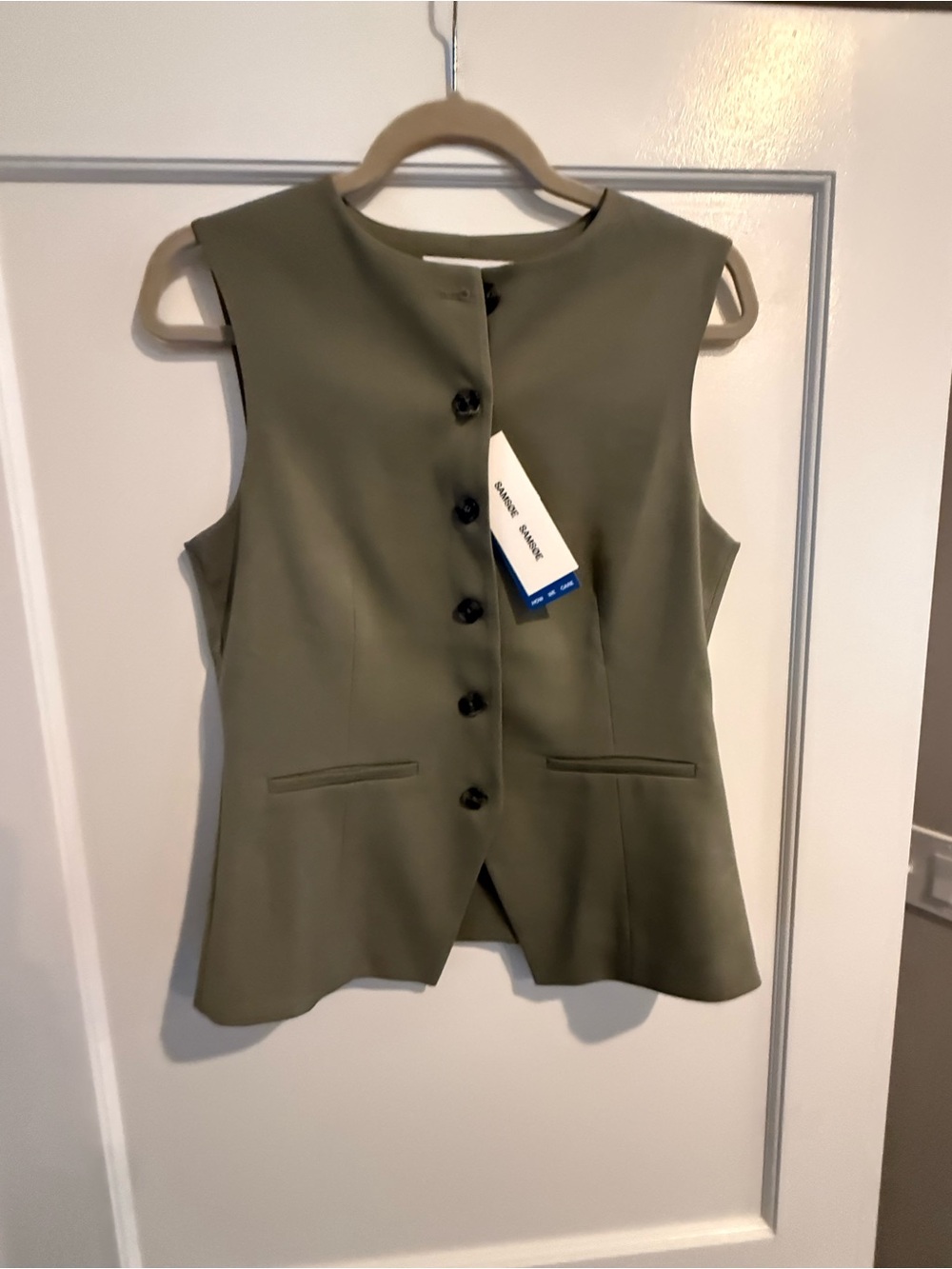 SAMSOE Olive Green Sleeveless Button-Front Vest